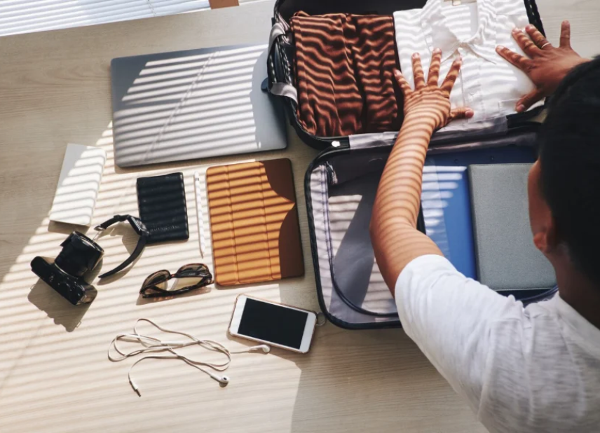 Monos Luggage Review: Features, Benefits, and Value